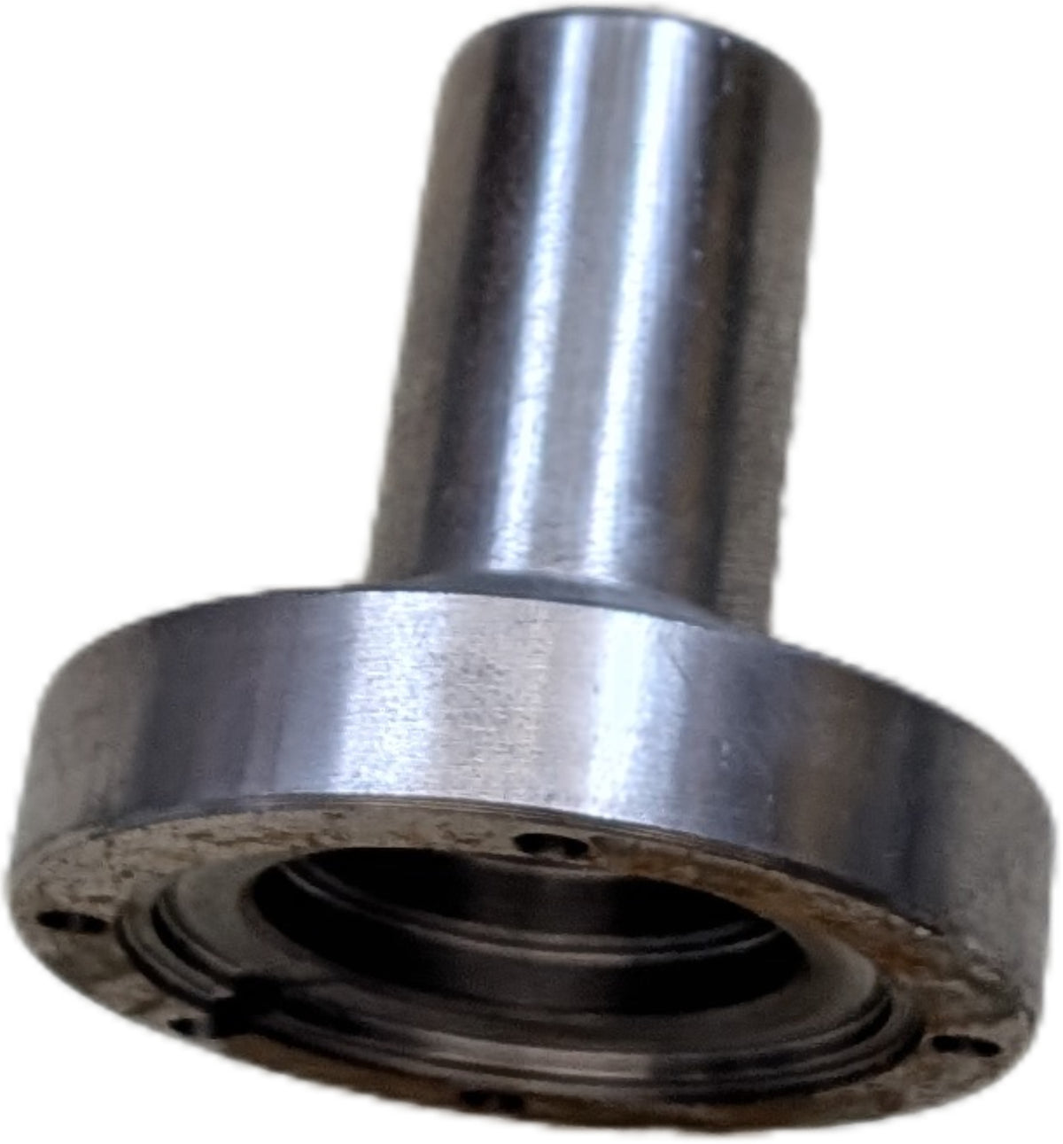 Capac ax iesire